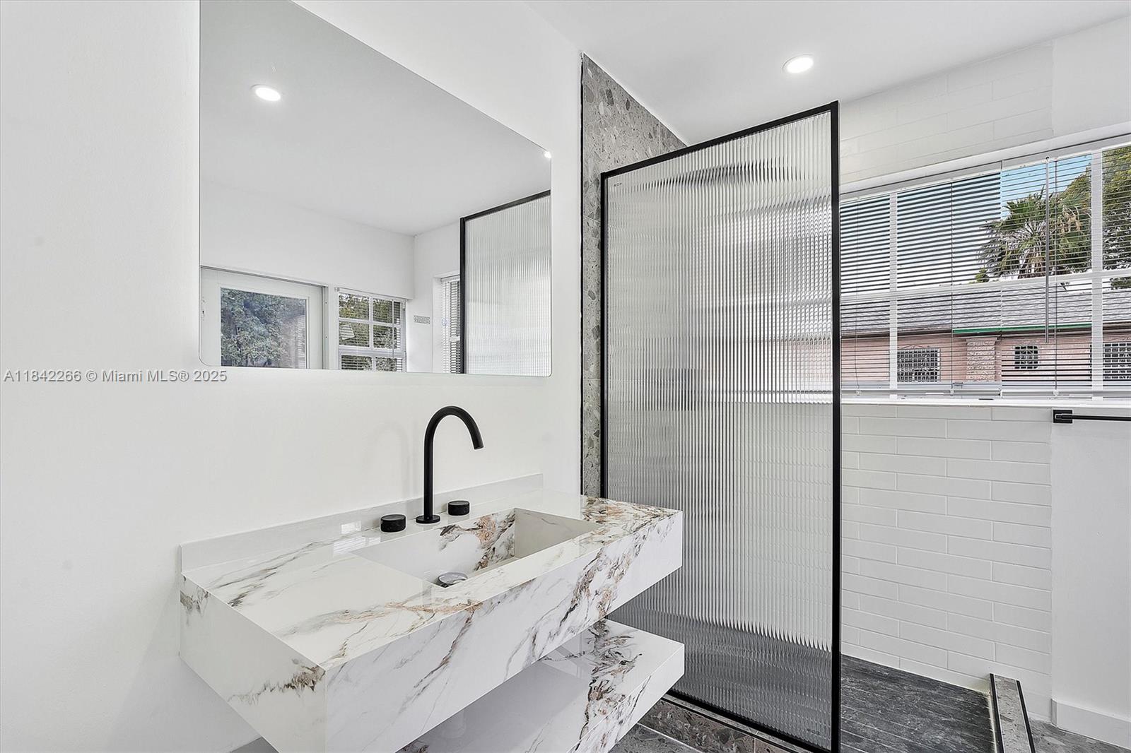 BILTMORE SUB - Residential Lease