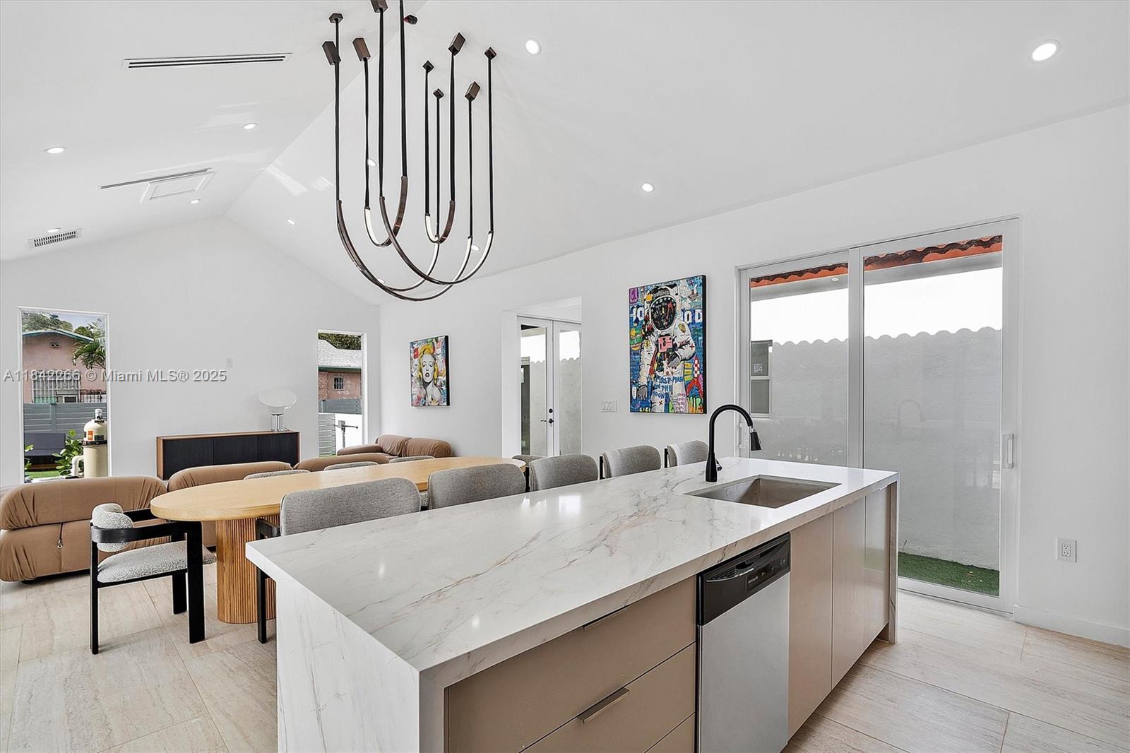 BILTMORE SUB - Residential Lease