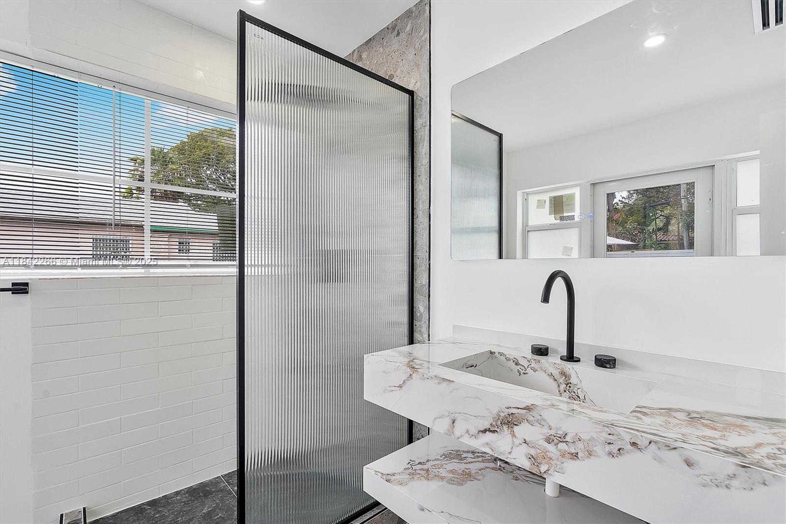 BILTMORE SUB - Residential Lease