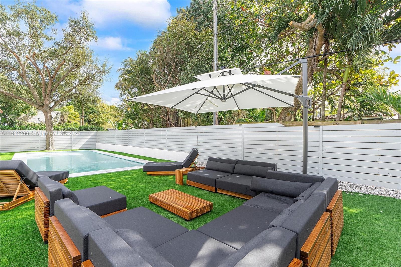 BILTMORE SUB - Residential Lease