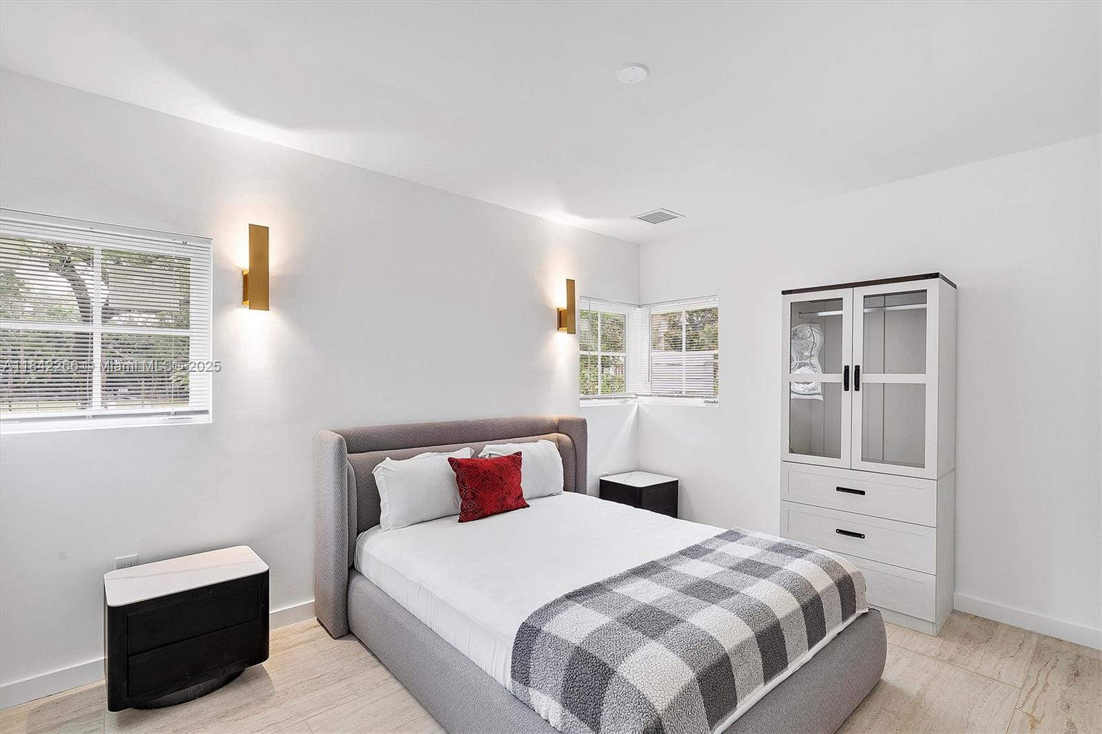 BILTMORE SUB - Residential Lease