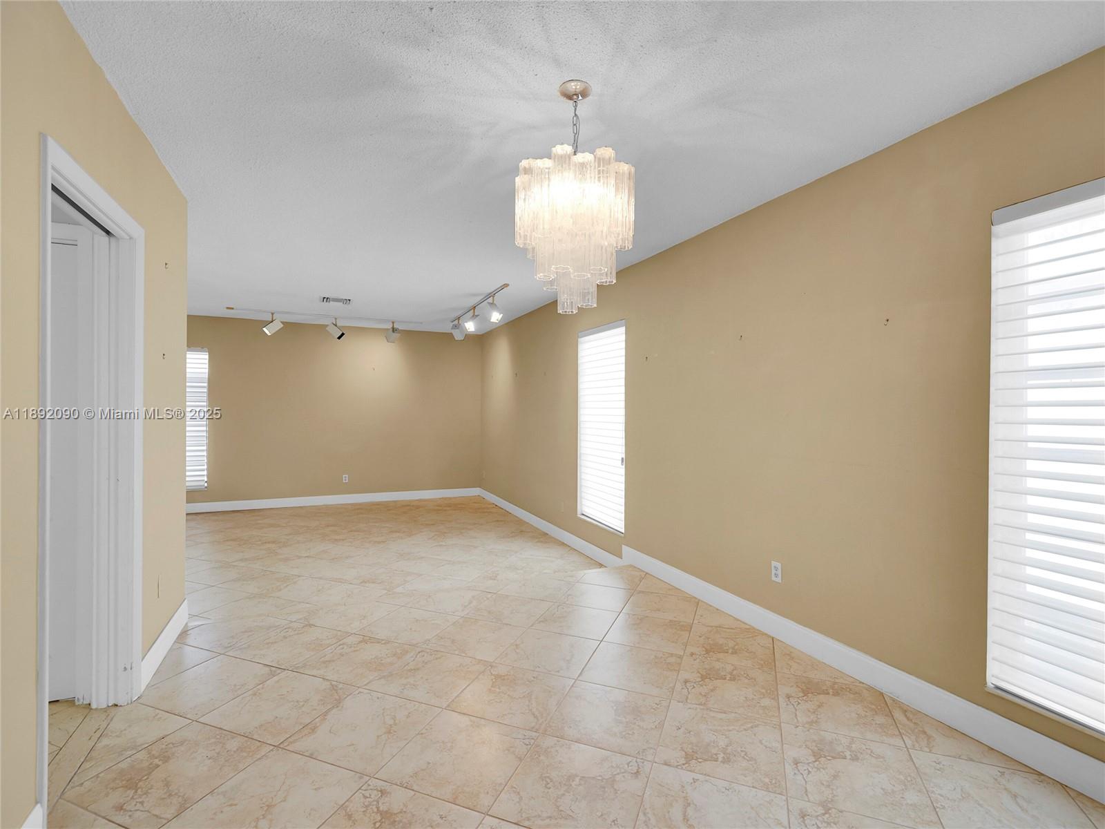 OCEANSIDE SEC ISLE OF NOR - Residential Lease