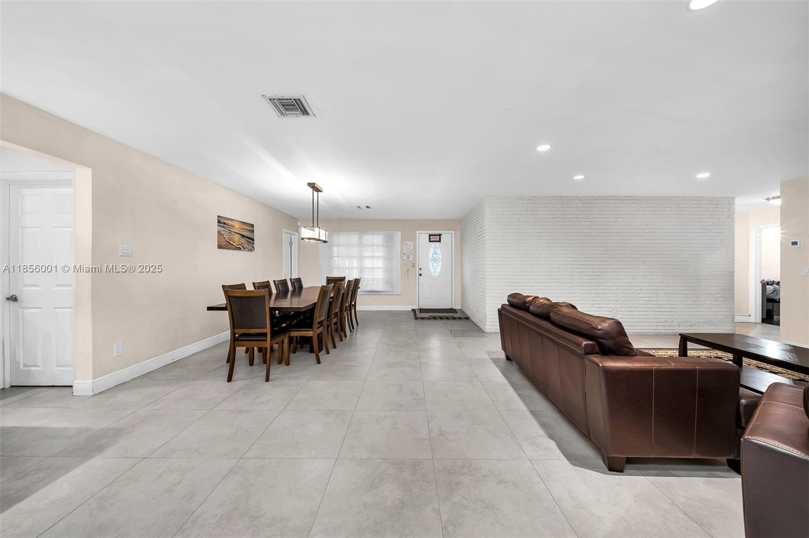 ENCHANTED LAKE SEC 4 - Residential