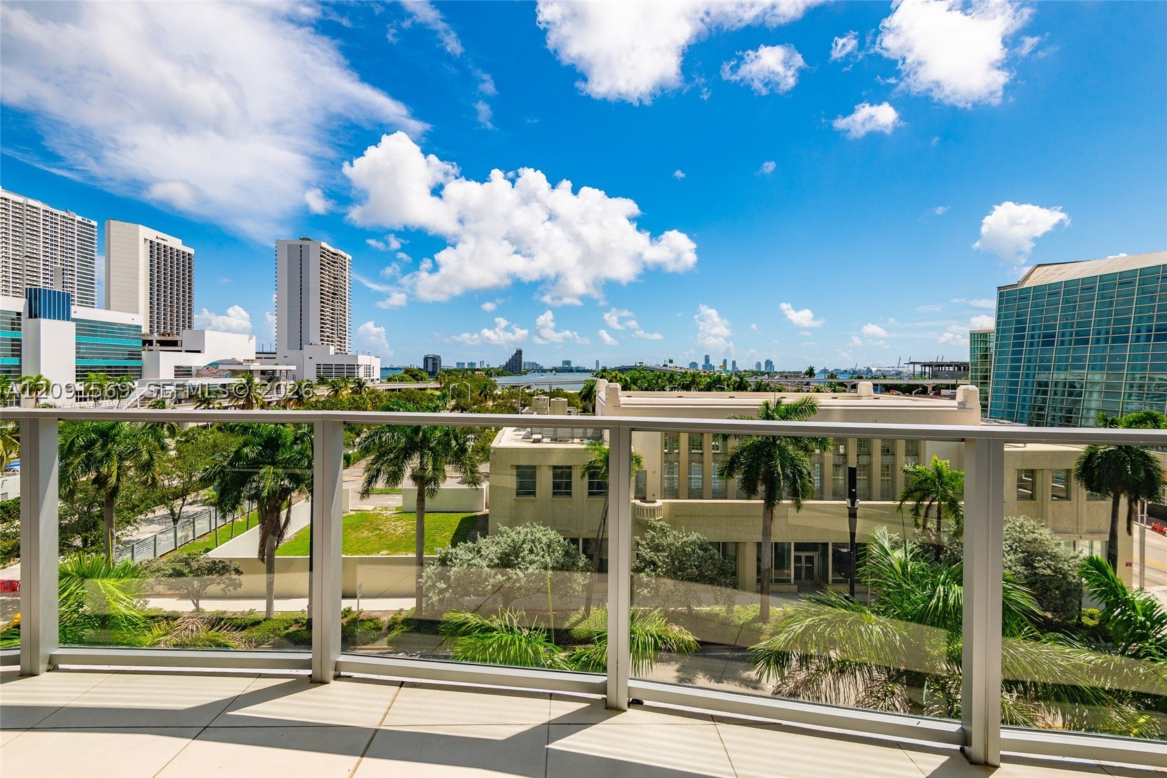 1400 Biscayne Blvd 405