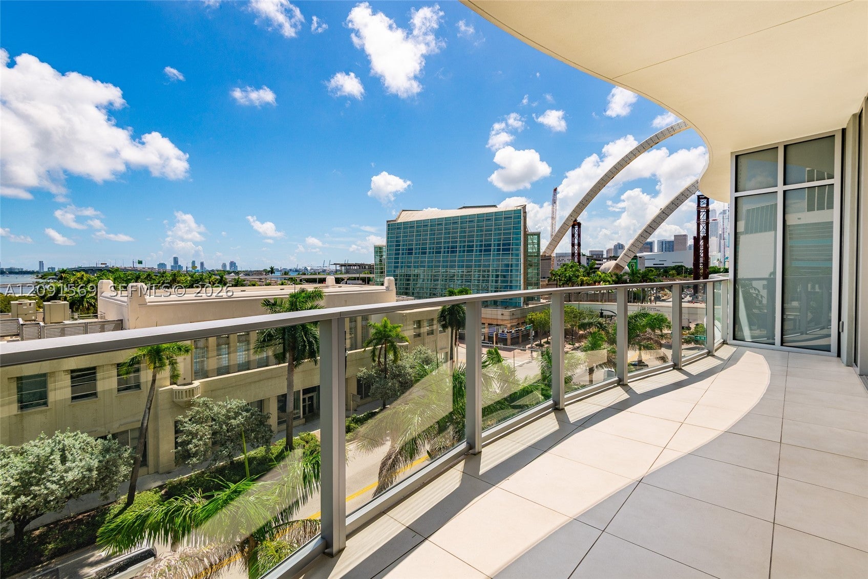 1400 Biscayne Blvd 405