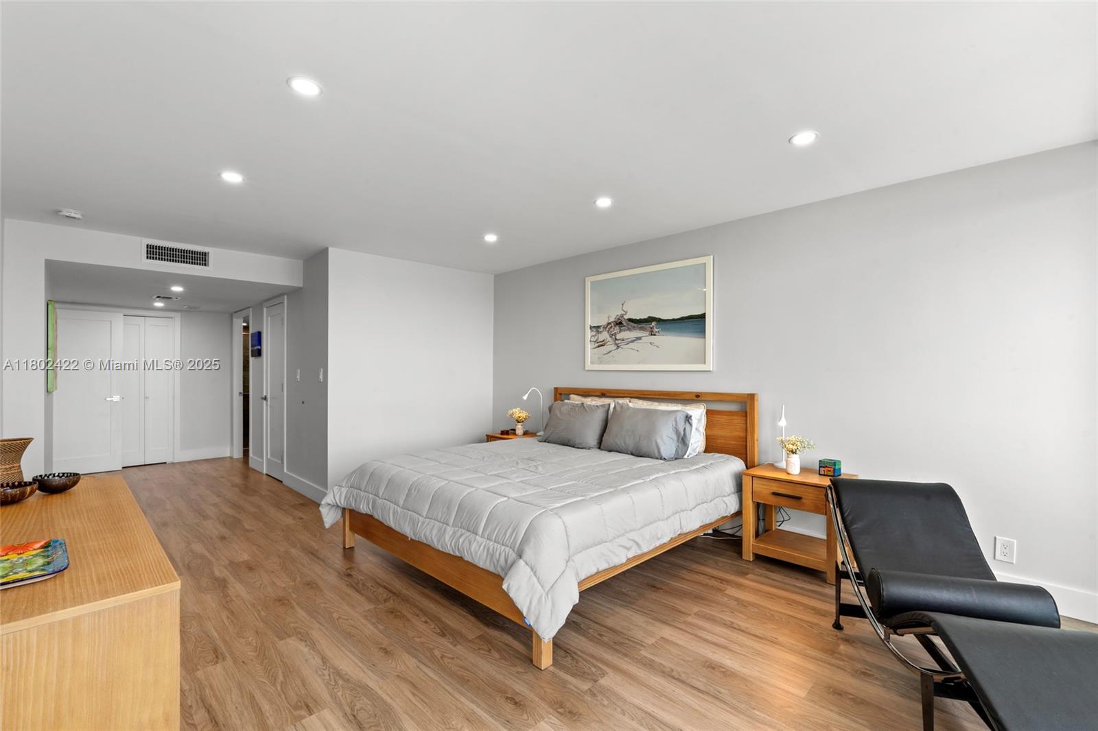 POINT OF AMERICAS CONDO - Residential Lease