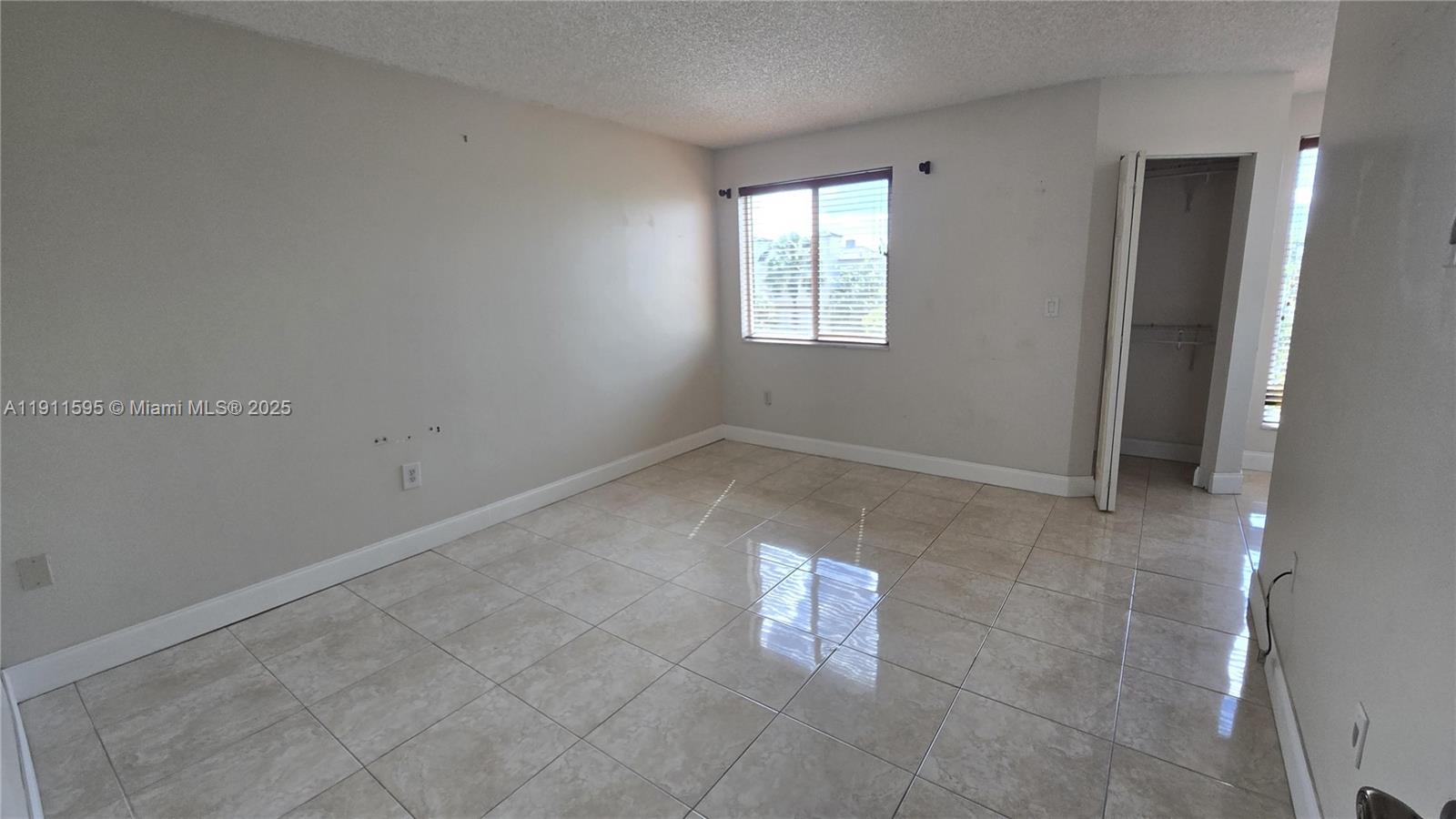 CORAL POINTE - Residential Lease