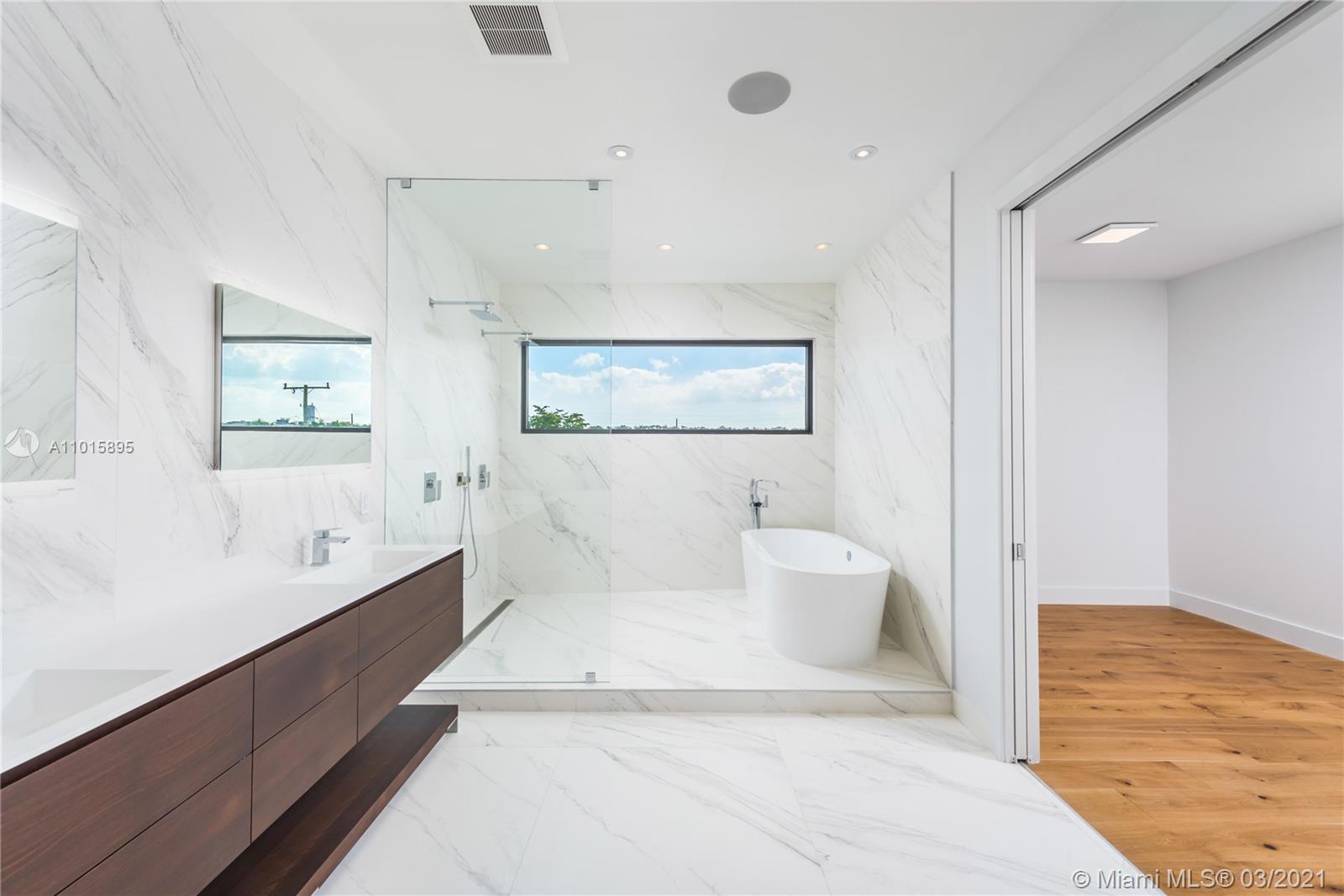 EASTERN SHORES - Residential