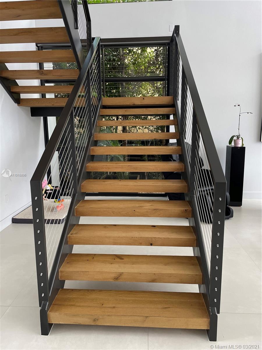 EASTERN SHORES - Residential