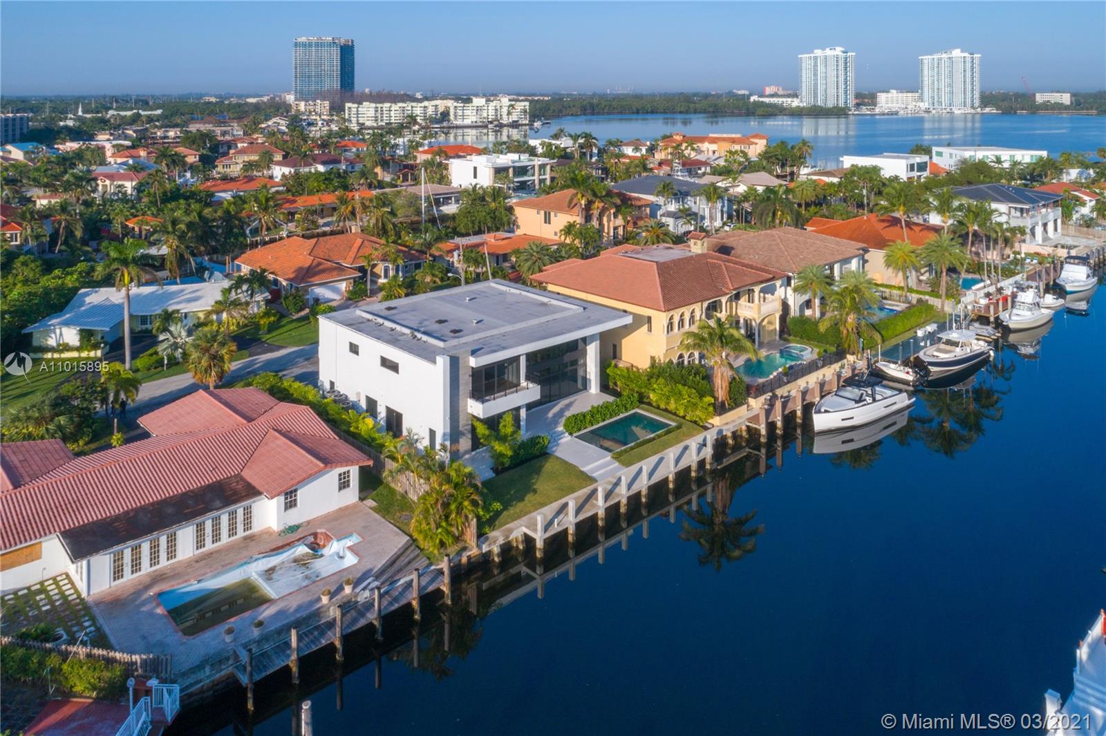 EASTERN SHORES - Residential