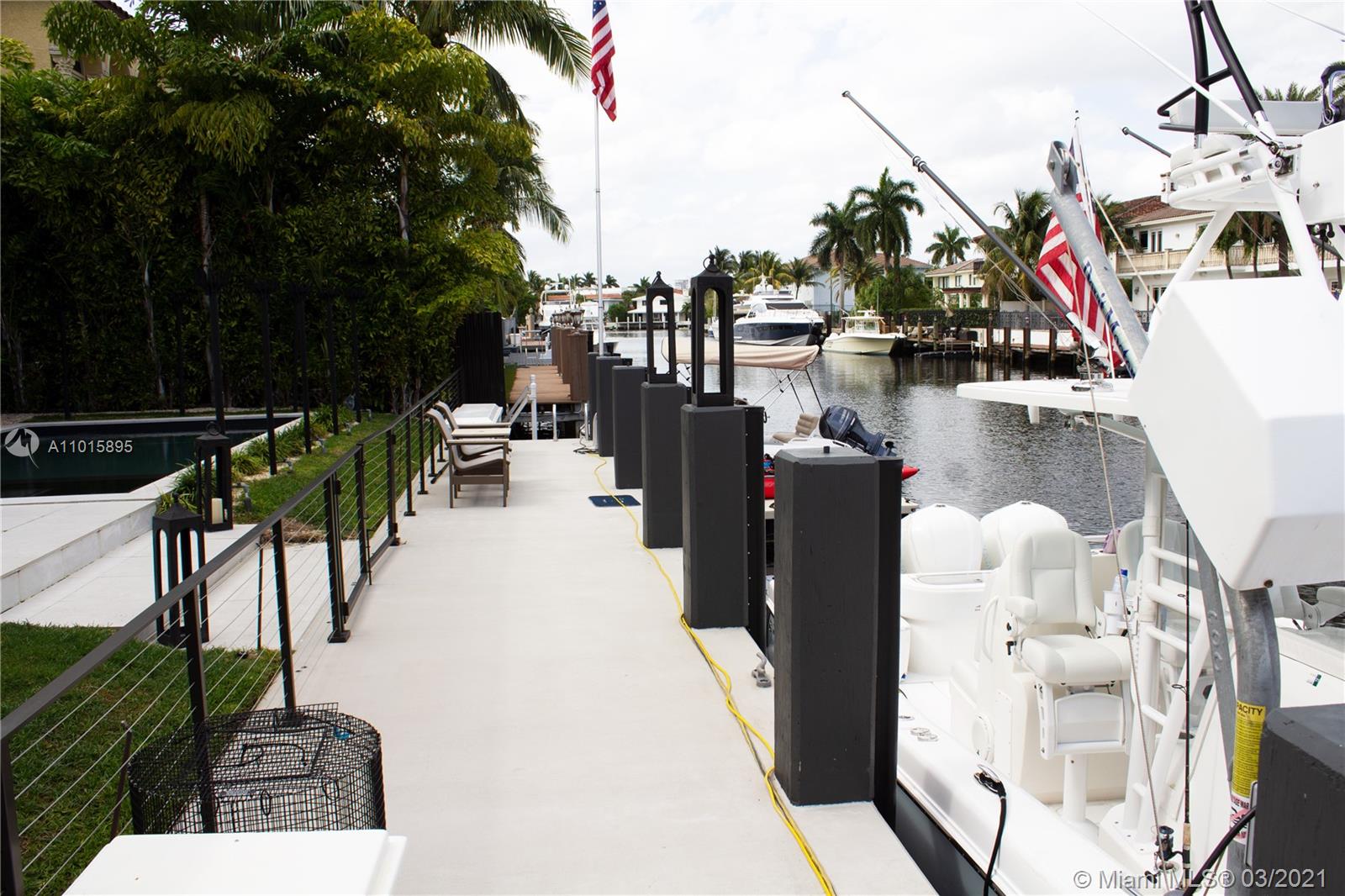 EASTERN SHORES - Residential