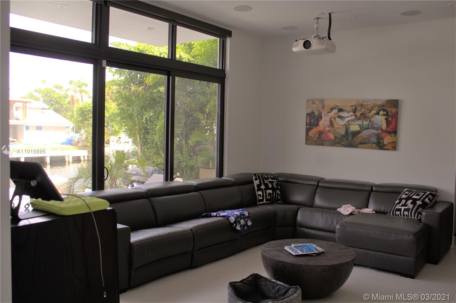 EASTERN SHORES - Residential