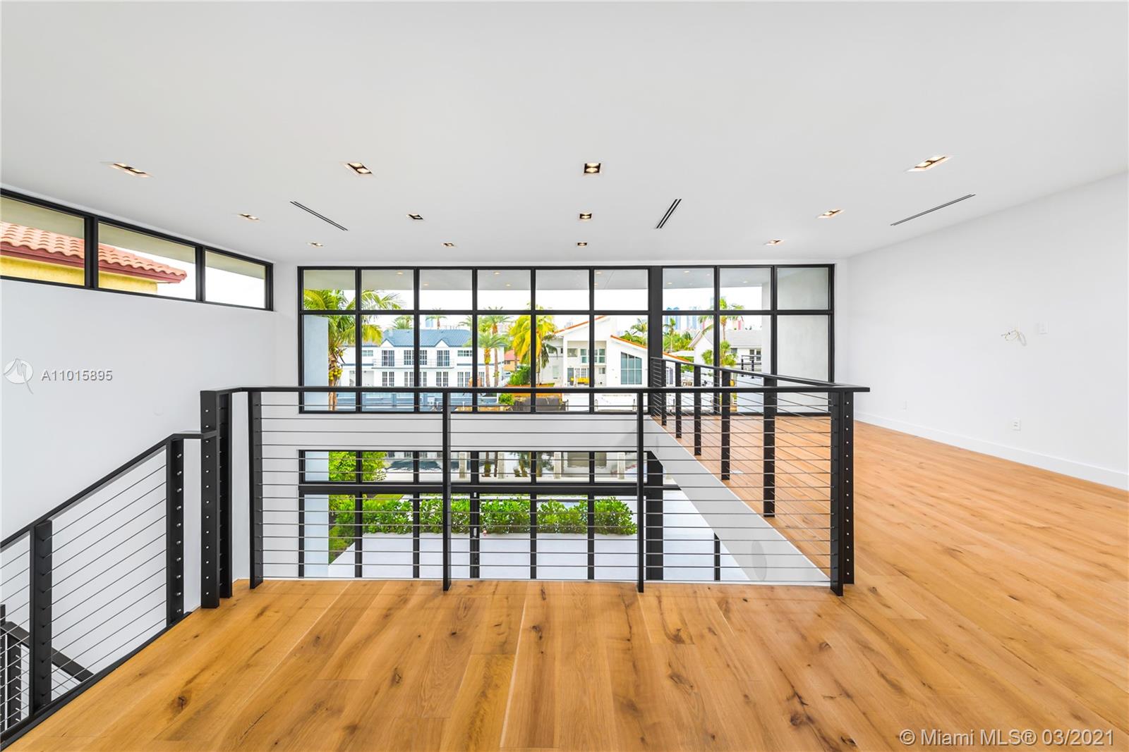 EASTERN SHORES - Residential