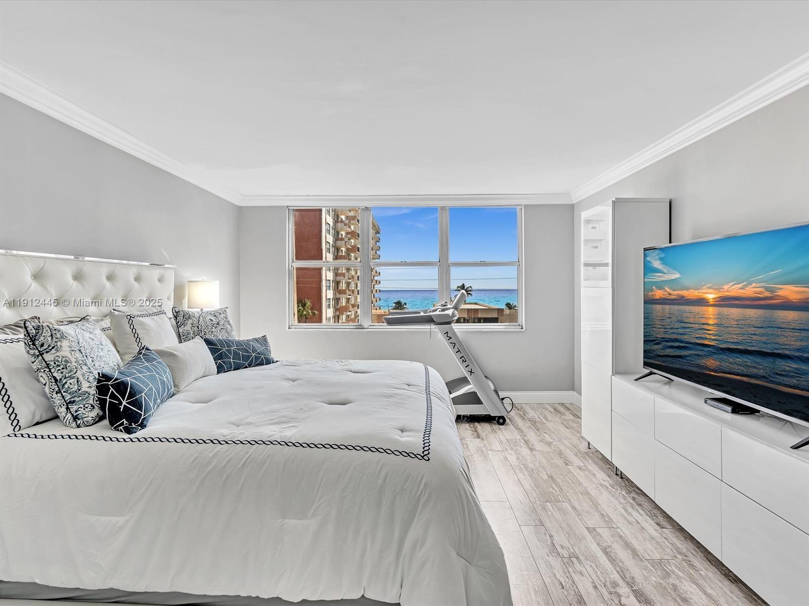 OPAL TOWERS WEST - Residential