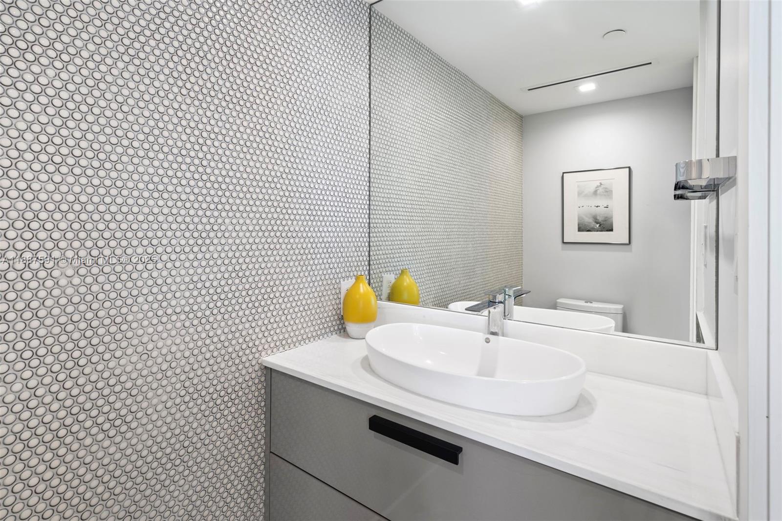 1500 OCEAN DRIVE CONDO - Residential