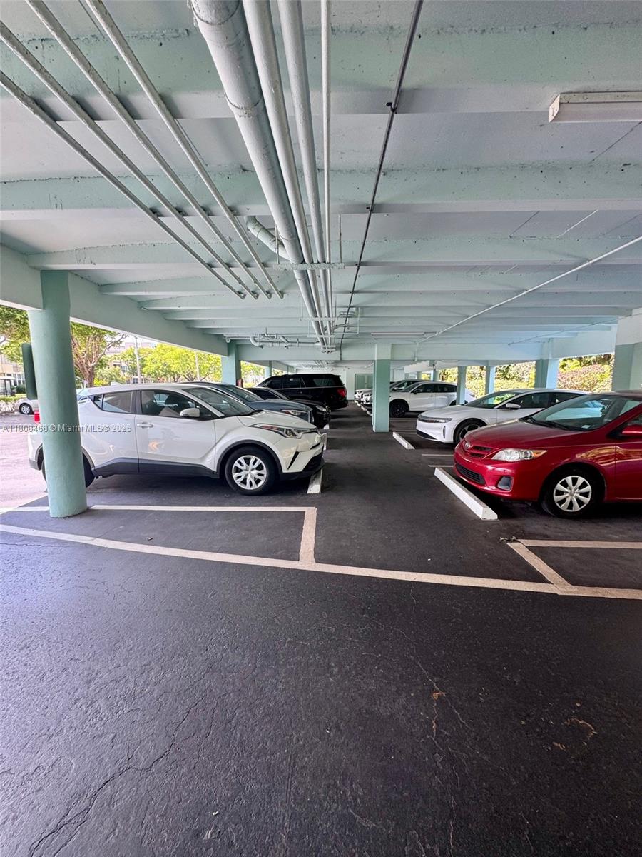 FAIRWAYS NORTH CO-OP - Residential