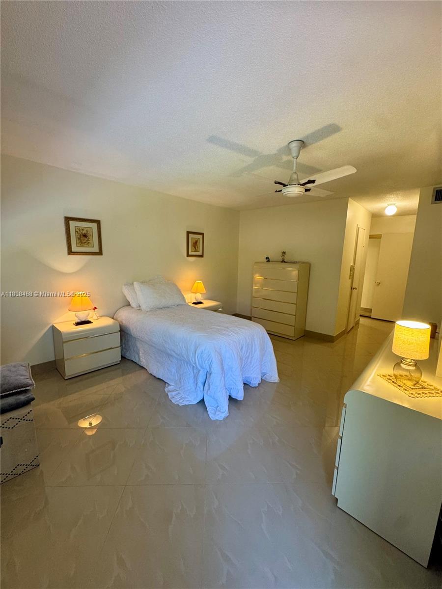 FAIRWAYS NORTH CO-OP - Residential