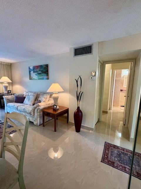 FAIRWAYS NORTH CO-OP - Residential