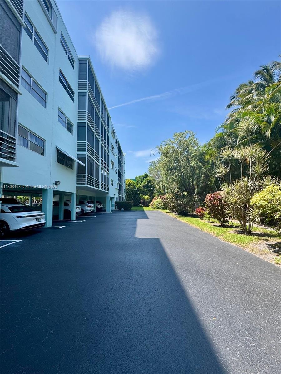 FAIRWAYS NORTH CO-OP - Residential