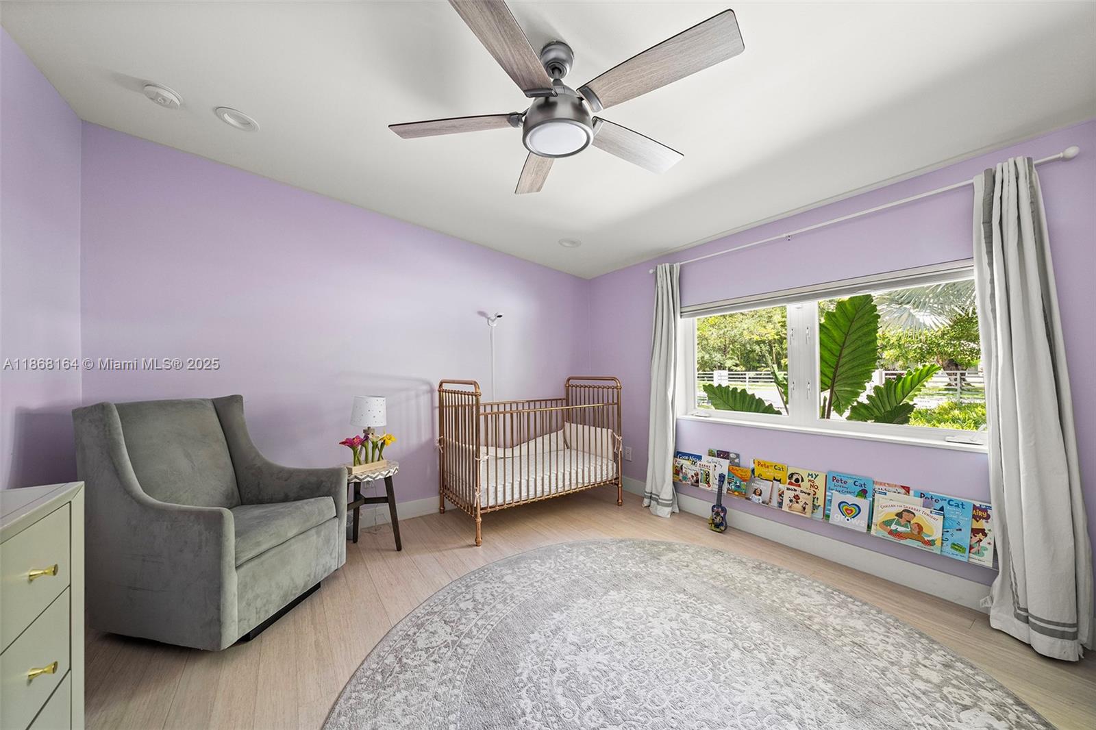 TRAVERSE MANOR - Residential