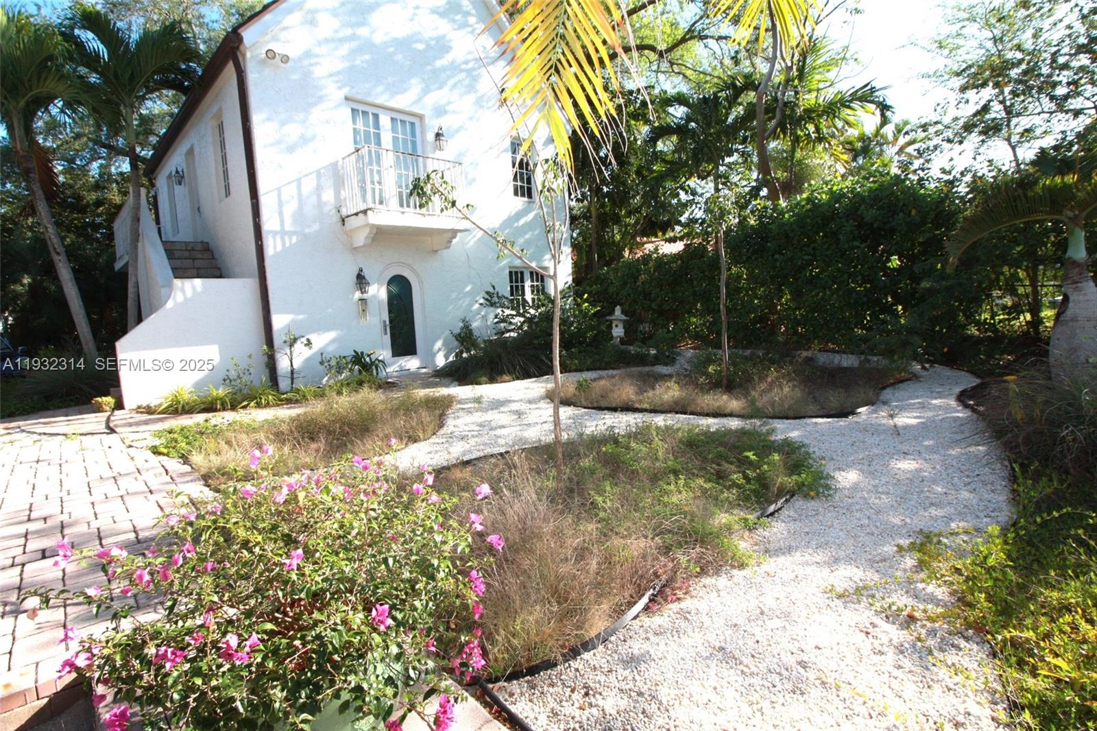 C GABLES RIVIERA SEC 12 - Residential