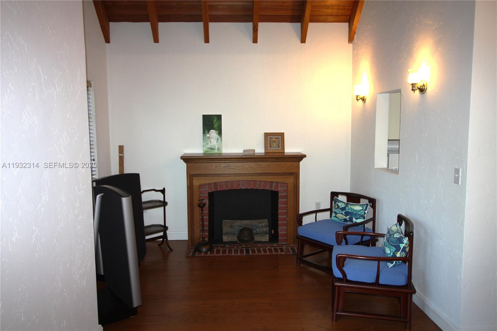 C GABLES RIVIERA SEC 12 - Residential