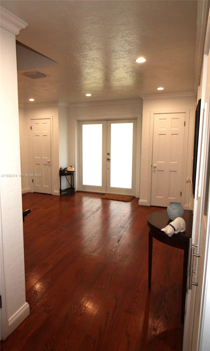 C GABLES RIVIERA SEC 12 - Residential