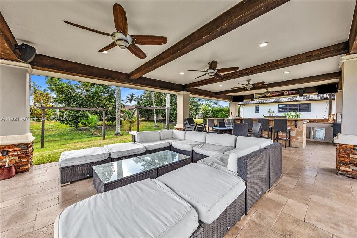 MIRAMAR WEST - Residential