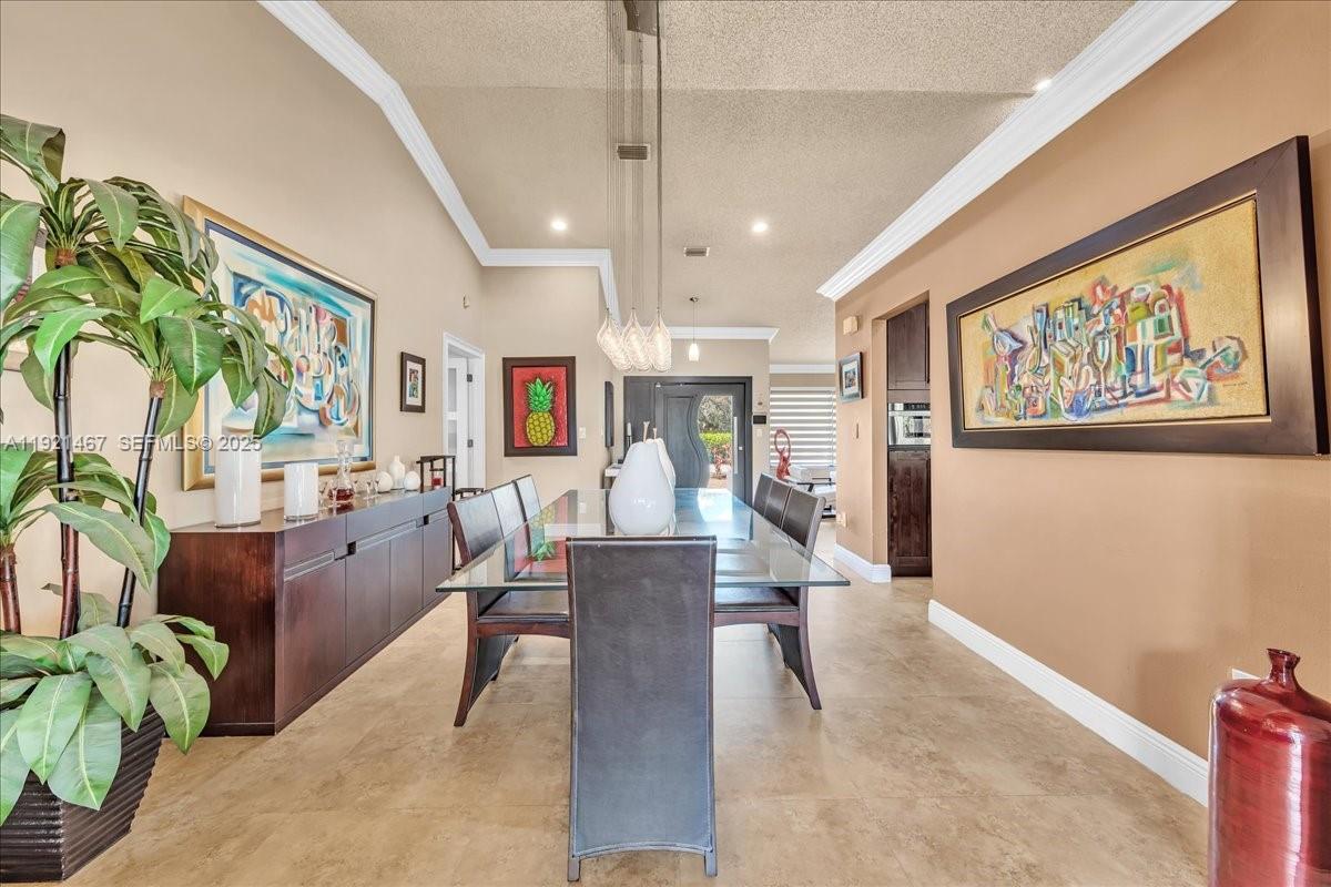 MIRAMAR WEST - Residential