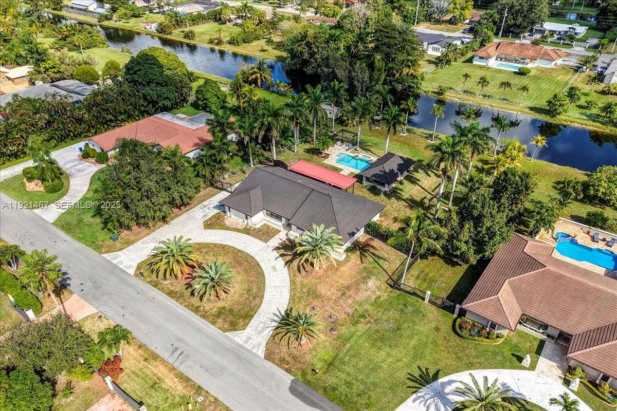 MIRAMAR WEST - Residential