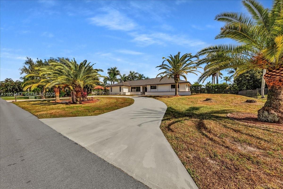 MIRAMAR WEST - Residential