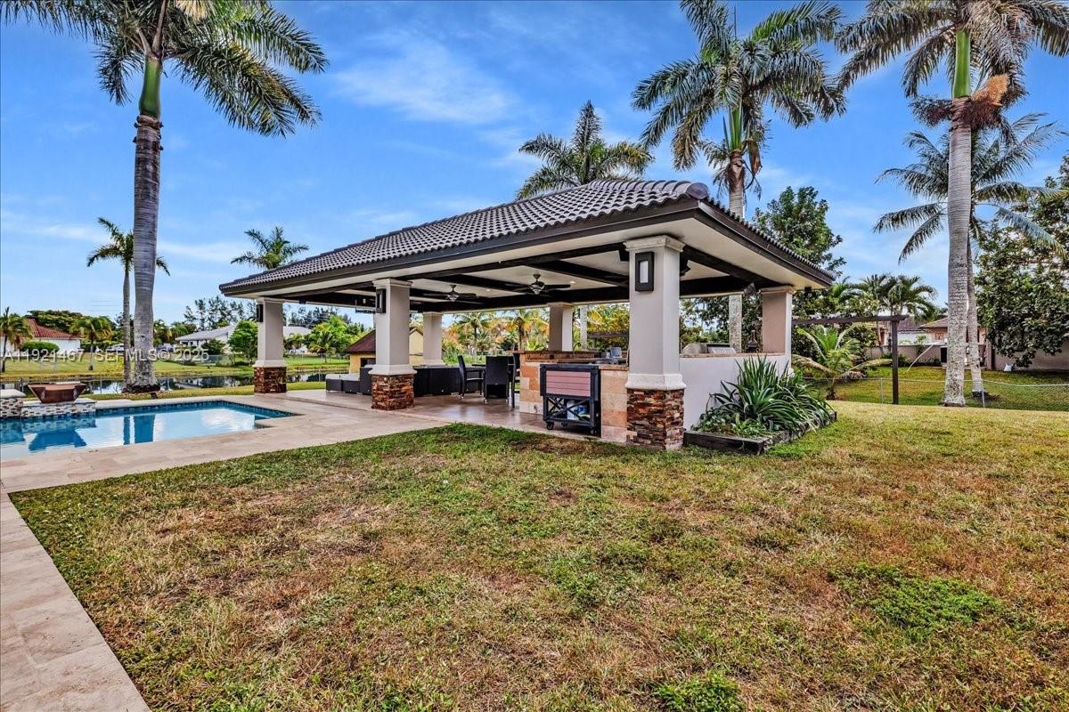 MIRAMAR WEST - Residential