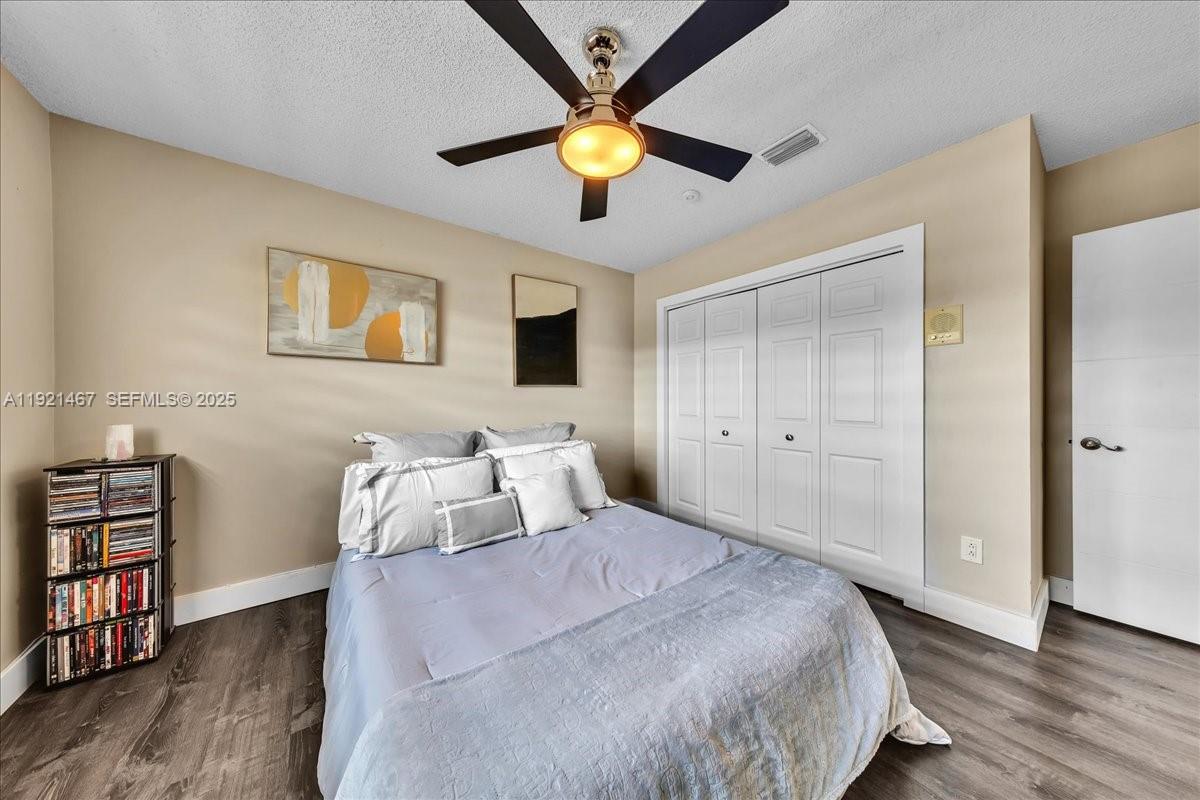 MIRAMAR WEST - Residential