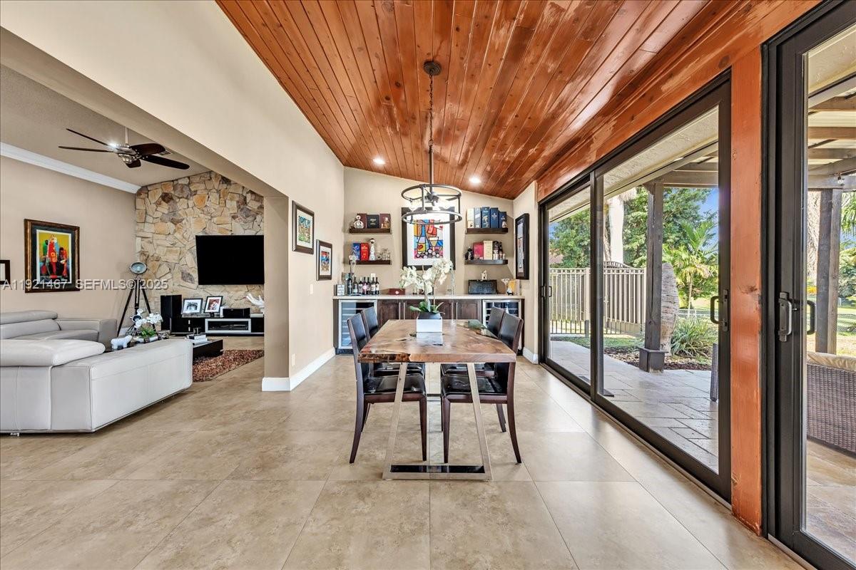 MIRAMAR WEST - Residential