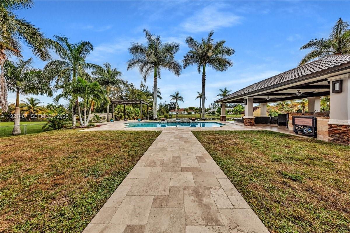 MIRAMAR WEST - Residential