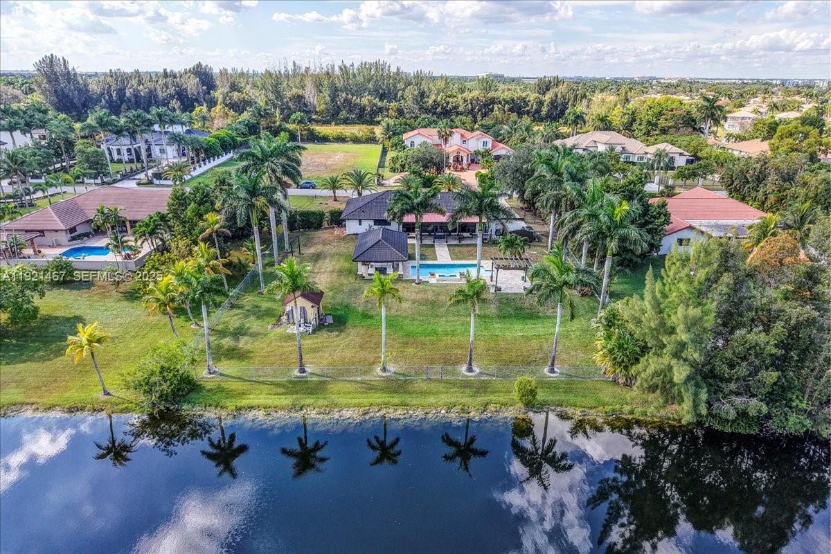 MIRAMAR WEST - Residential