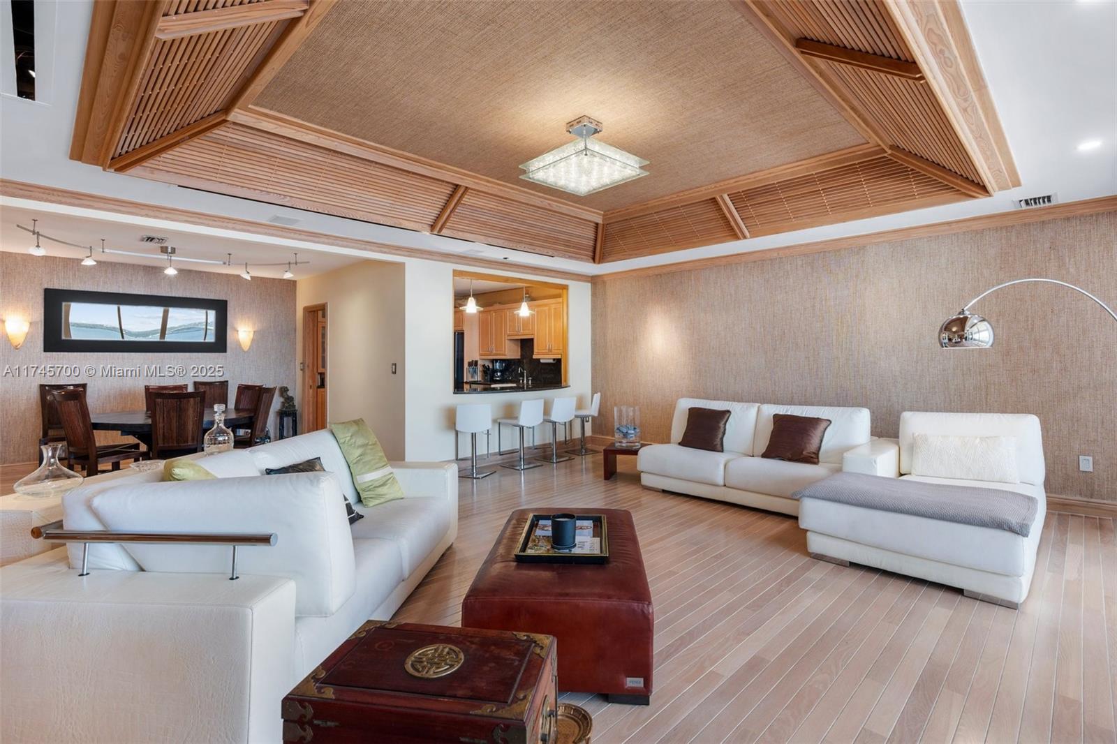 3 Grove Isle Dr CPH07