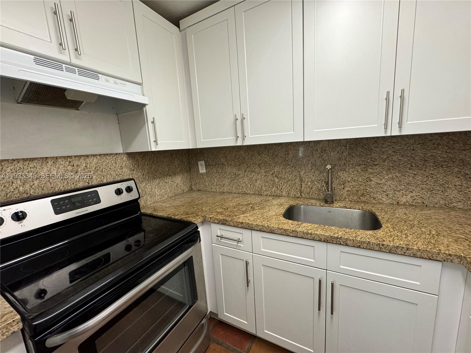 PENT HOMESTEAD - Residential Lease