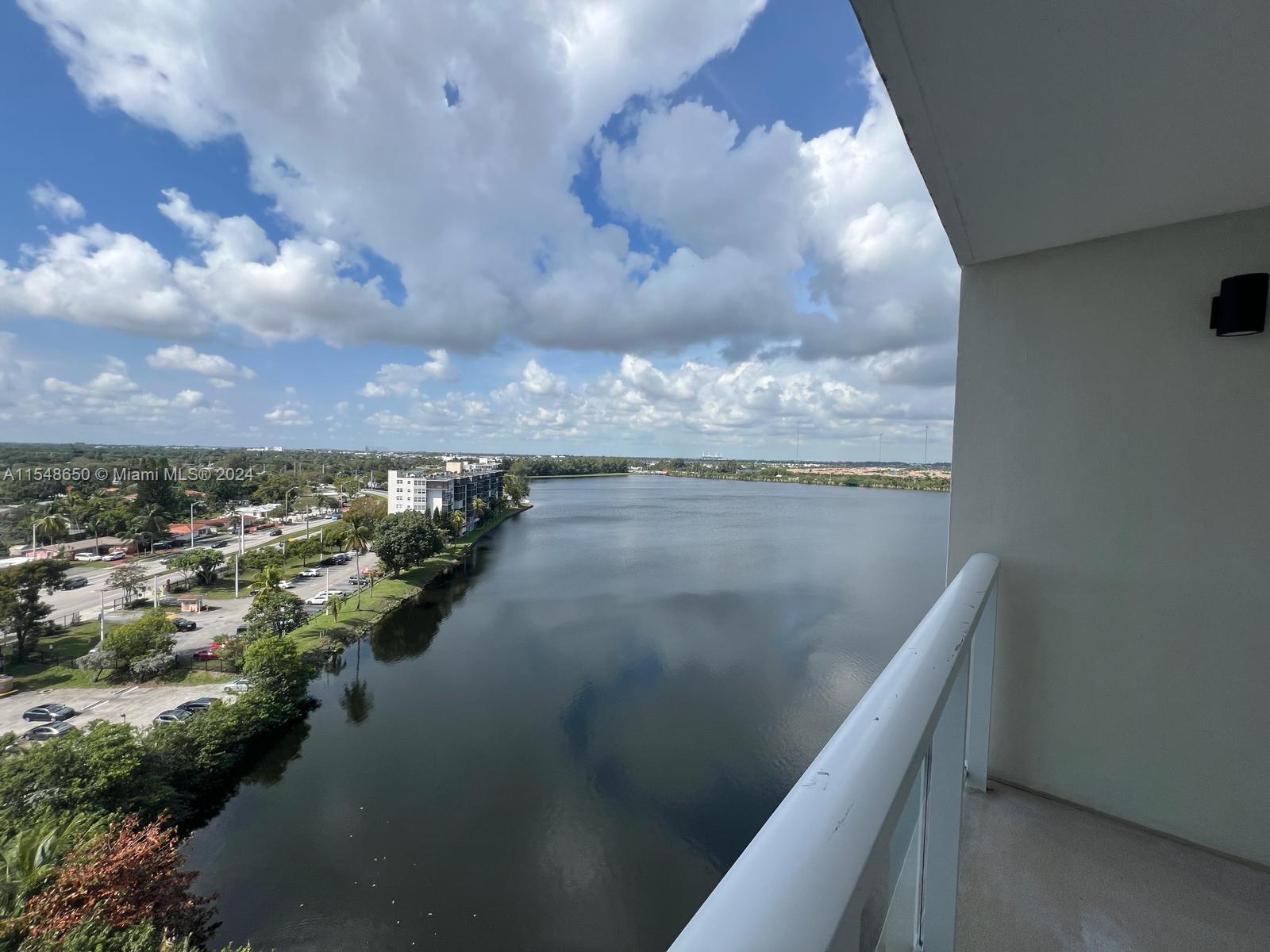 BUCKLEY TOWERS CONDO - EA - Residential