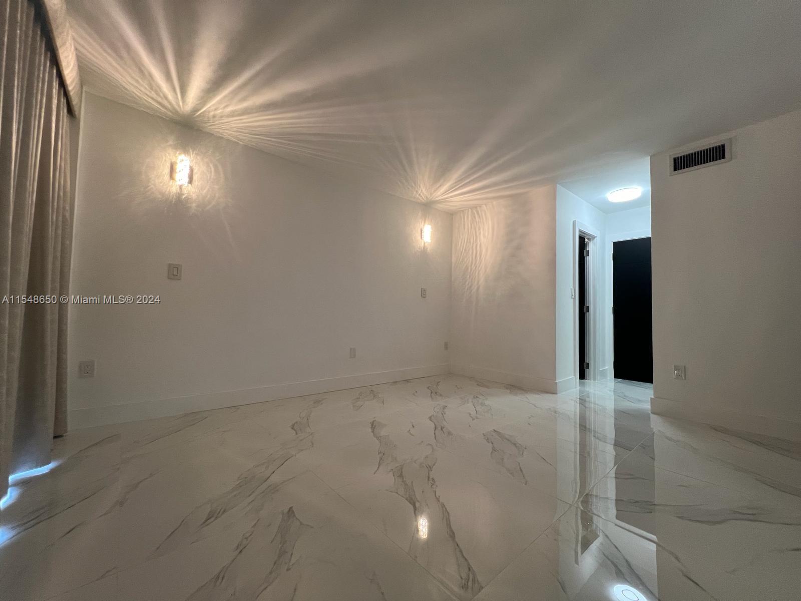 BUCKLEY TOWERS CONDO - EA - Residential