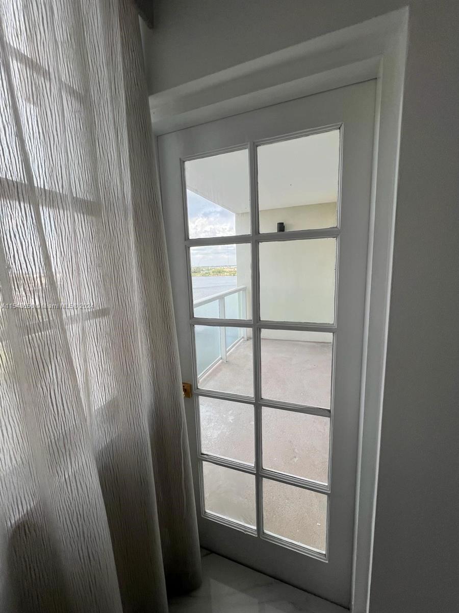 BUCKLEY TOWERS CONDO - EA - Residential