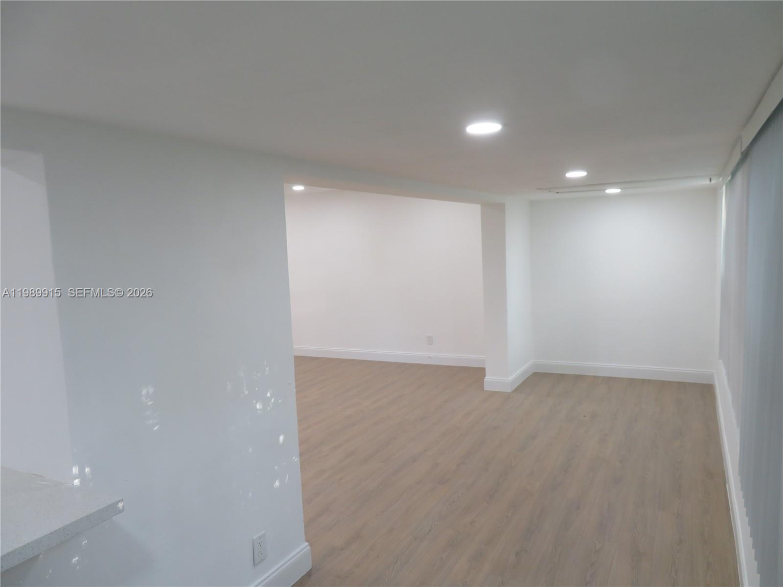 GREEN HILLS PARK WEST NO - Residential Lease