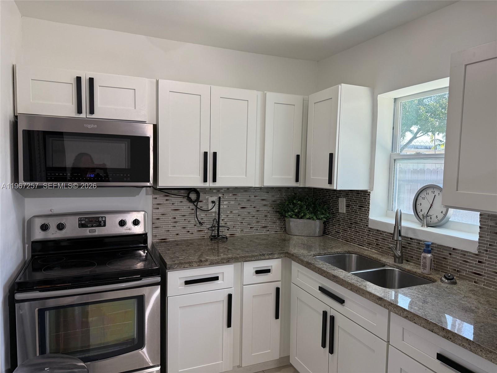 7TH AVENUE HIGHLANDS - Residential