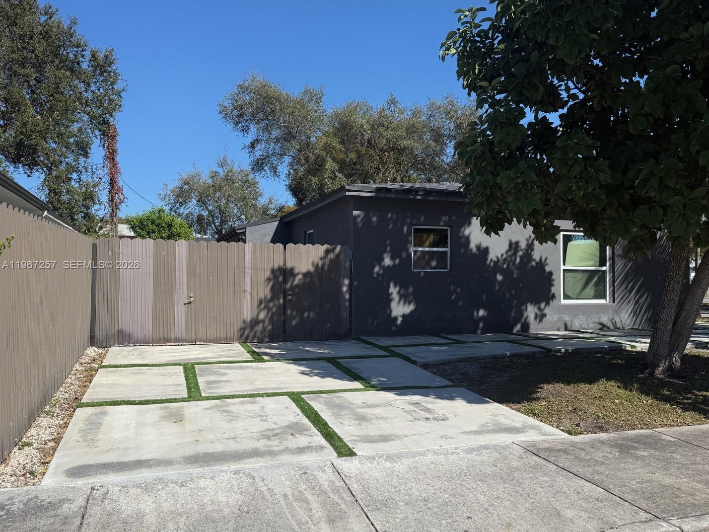 7TH AVENUE HIGHLANDS - Residential