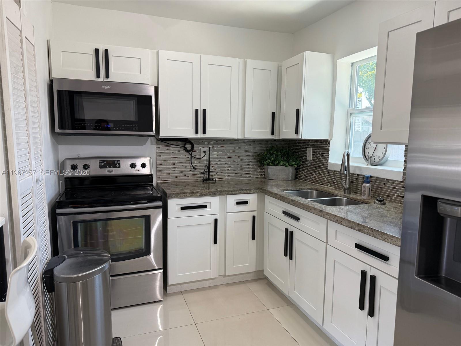 7TH AVENUE HIGHLANDS - Residential