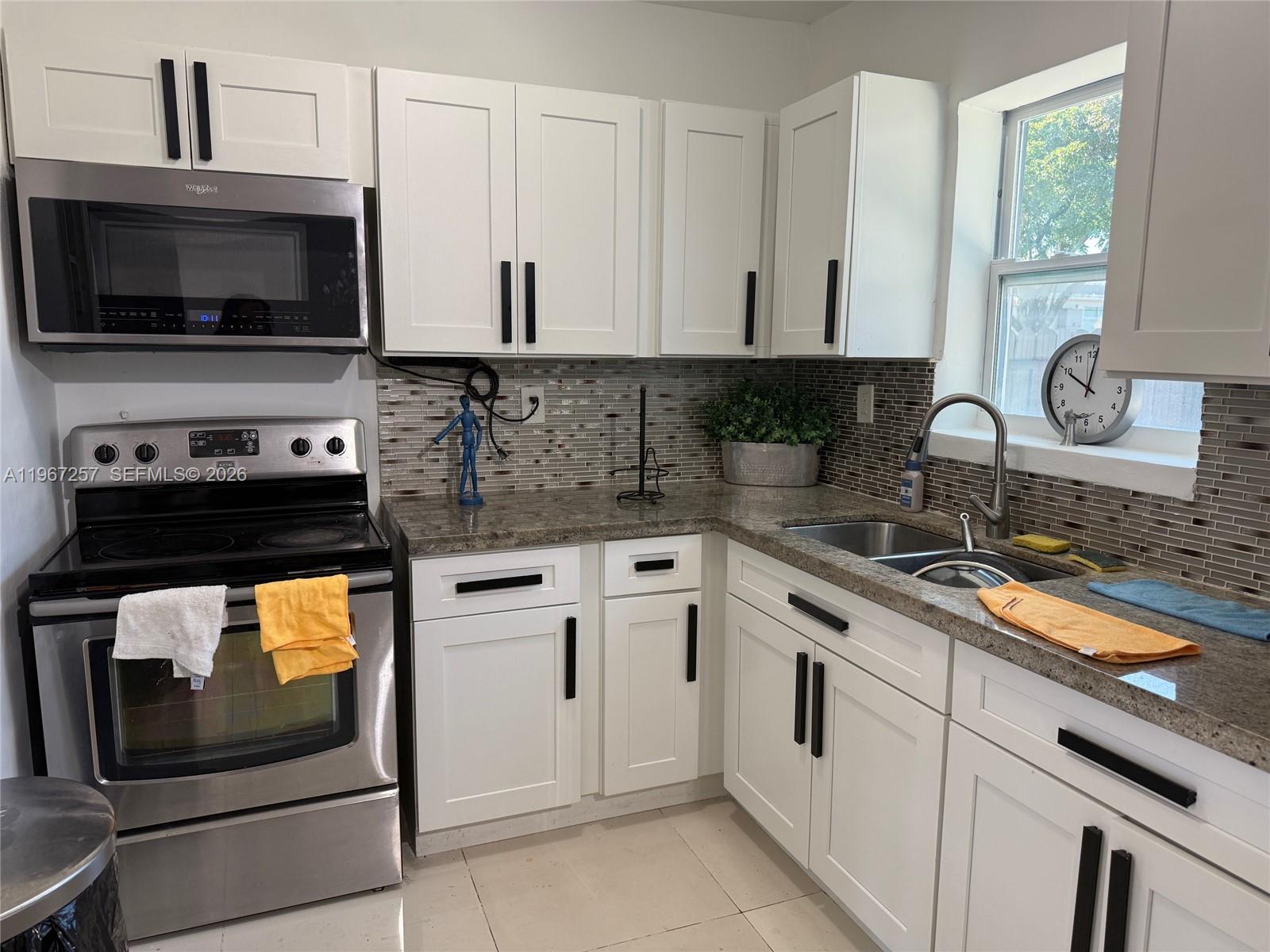 7TH AVENUE HIGHLANDS - Residential