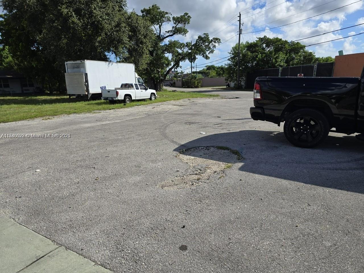 628 NW 22nd Rd