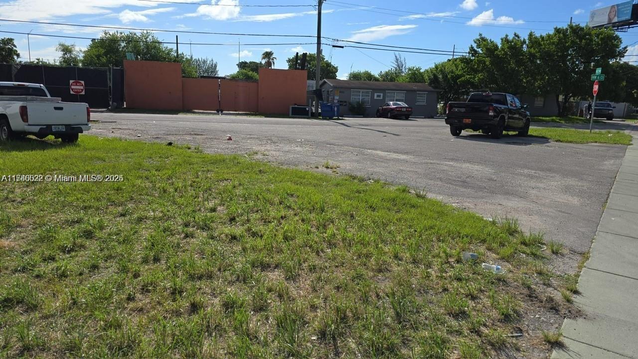 628 NW 22nd Rd