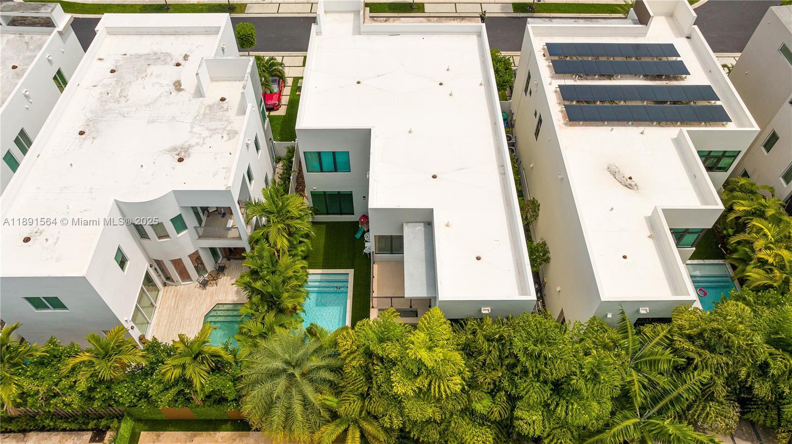 GRAND FLORIDIAN ESTATES - Residential