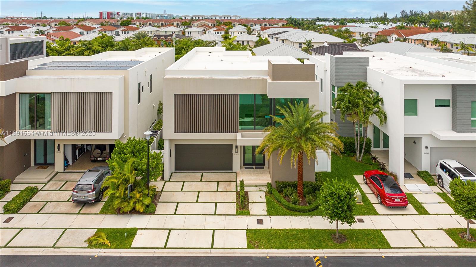 GRAND FLORIDIAN ESTATES - Residential